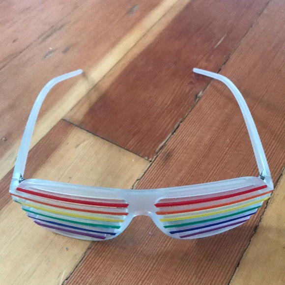 ❌SOLD❌ 80’s Style 🌈 Rainbow Glasses Plastic Frames - Picture 2 of 6